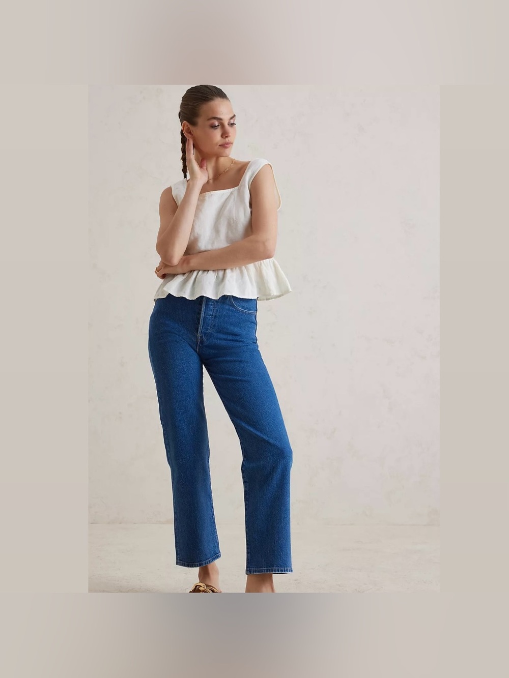 Levi’s Premium Ribcage Straight Jeans